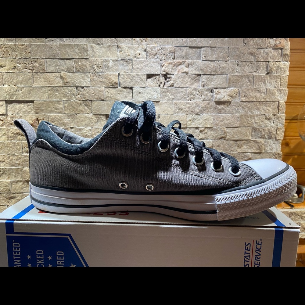 converse - Picture 3 of 6
